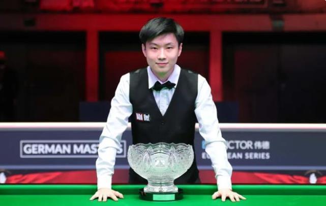 雷纳等年轻 雷纳等年轻