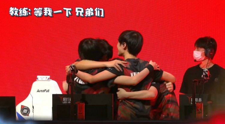 部和球员都 部和球员都