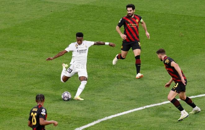 老练的剑客 老练的剑客