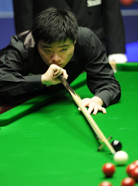 与速度的球 与速度的球