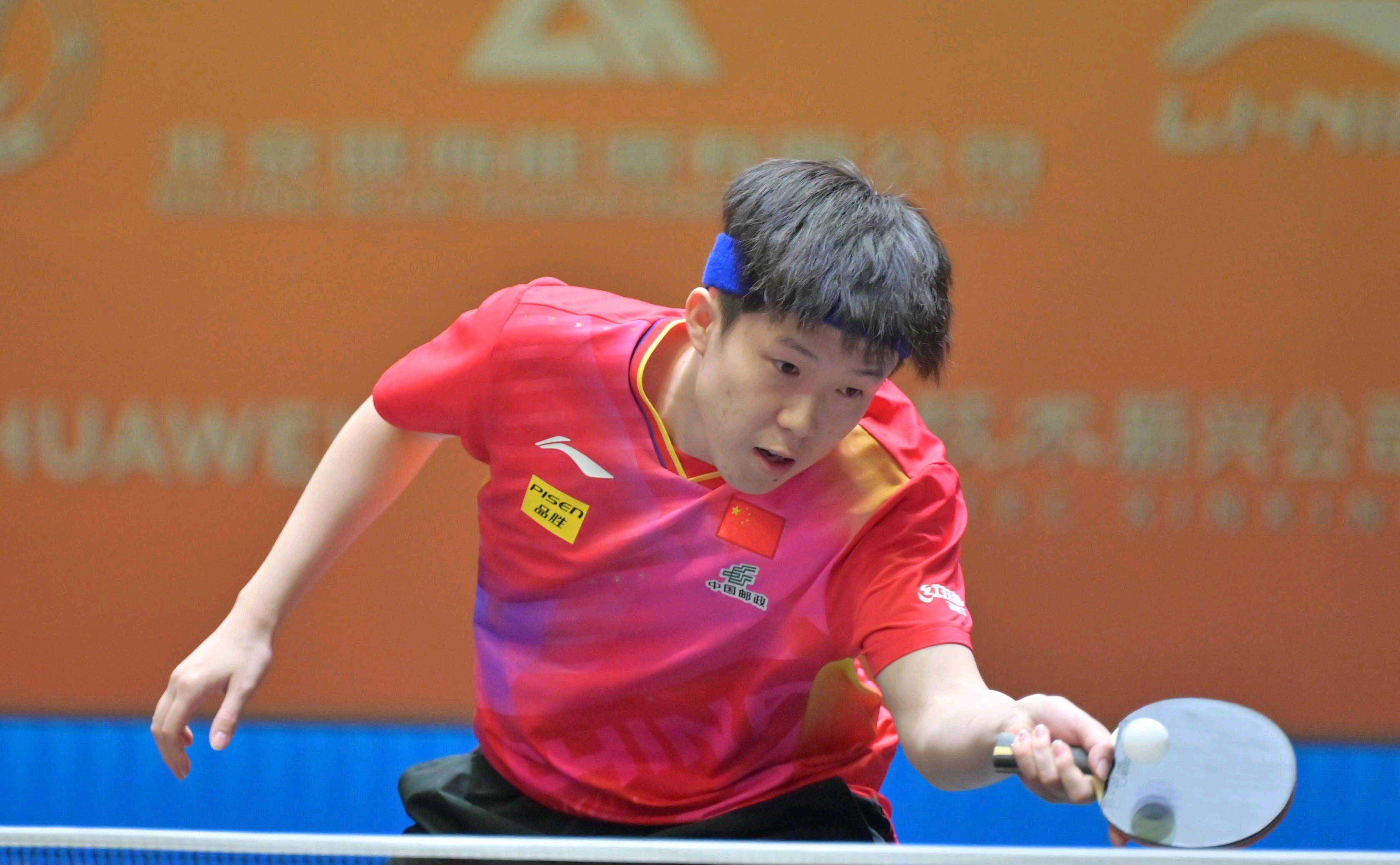 观众可在光 观众可在光